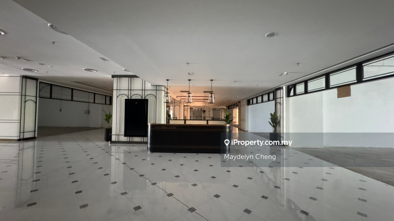 For Rent - MET 1 CORPORATE TOWER FULL FLOOR OFFICE