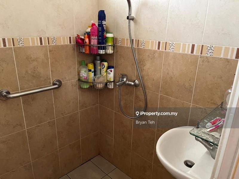 Bungalow House for Sale in Jalan Ipoh, Kuala Lumpur by Bryan Teh - iProperty.com.my