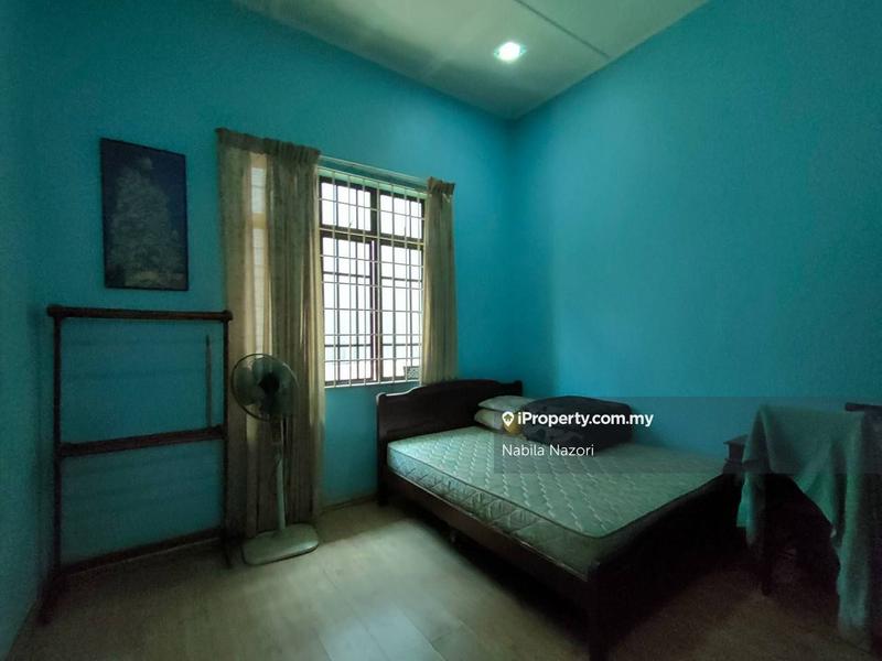 Banglo untuk Dijual di Pasir Hor, Kota Bharu oleh Nabila Nazori - iProperty.com.my