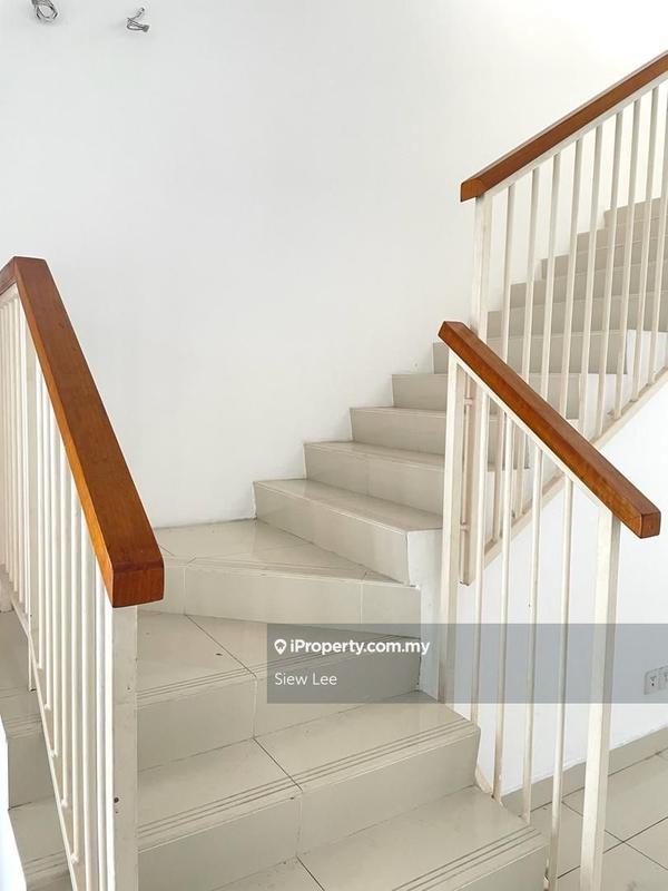 Rumah Berangkai 3 Tingkat untuk Disewa di Kampung Sungai Kayu Ara, Petaling Jaya oleh Siew Lee - iProperty.com.my