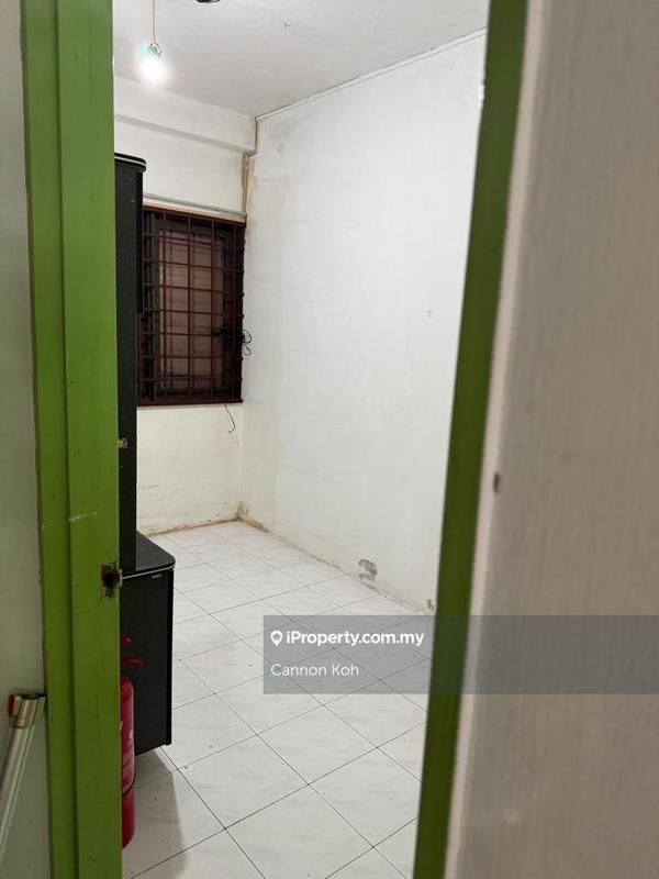 3.5-storey Terraced House for Sale in Taman Sri Watan, Ampang by Cannon Koh - iProperty.com.my