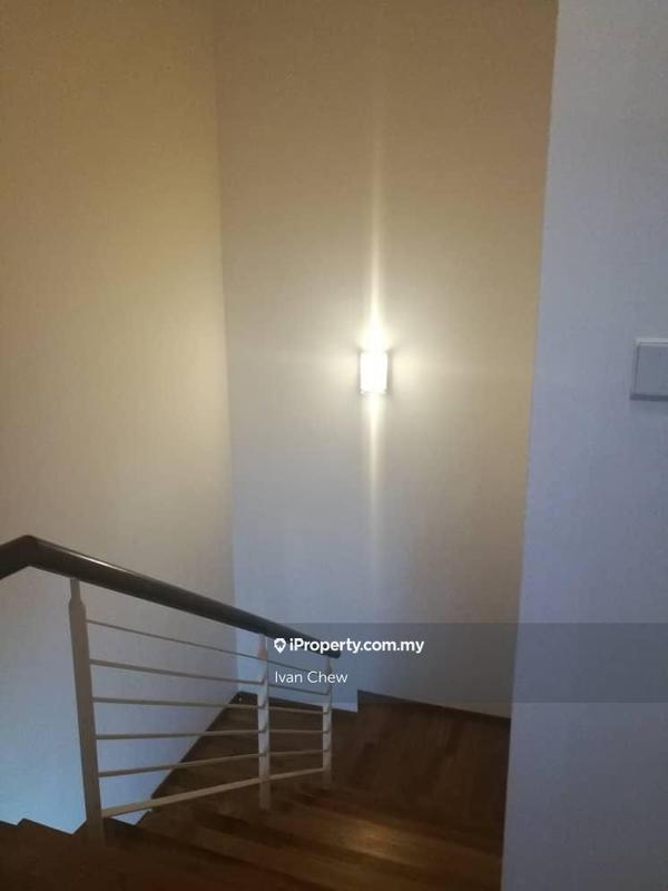 4.5-storey Terraced House for Sale in Taman Overseas Union (Taman Oug), Jalan Klang Lama (Old Klang Road) by Ivan Chew - iProperty.com.my