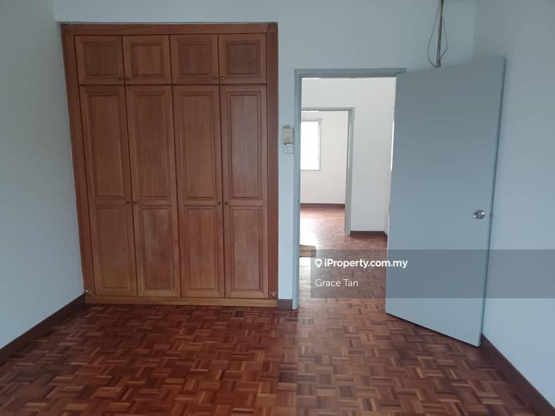 Rumah Berangkai 2 Tingkat untuk Dijual di Bukit Rahman Putra, Sungai Buloh oleh Grace Tan - iProperty.com.my
