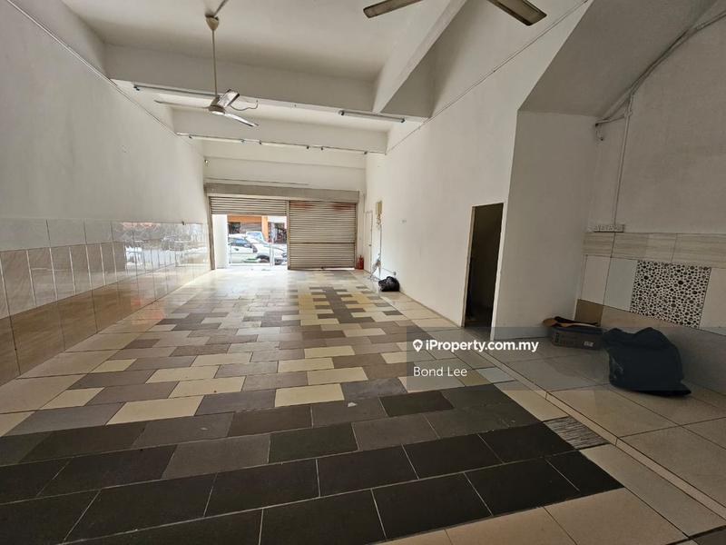 Kedai untuk Disewa di Bandar Country Homes, Rawang oleh Bond Lee - iProperty.com.my