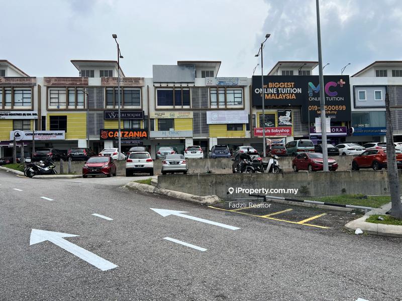 Kedai untuk Dijual di Bandar Tun Hussein Onn, Cheras oleh Fadzli Realtor - iProperty.com.my