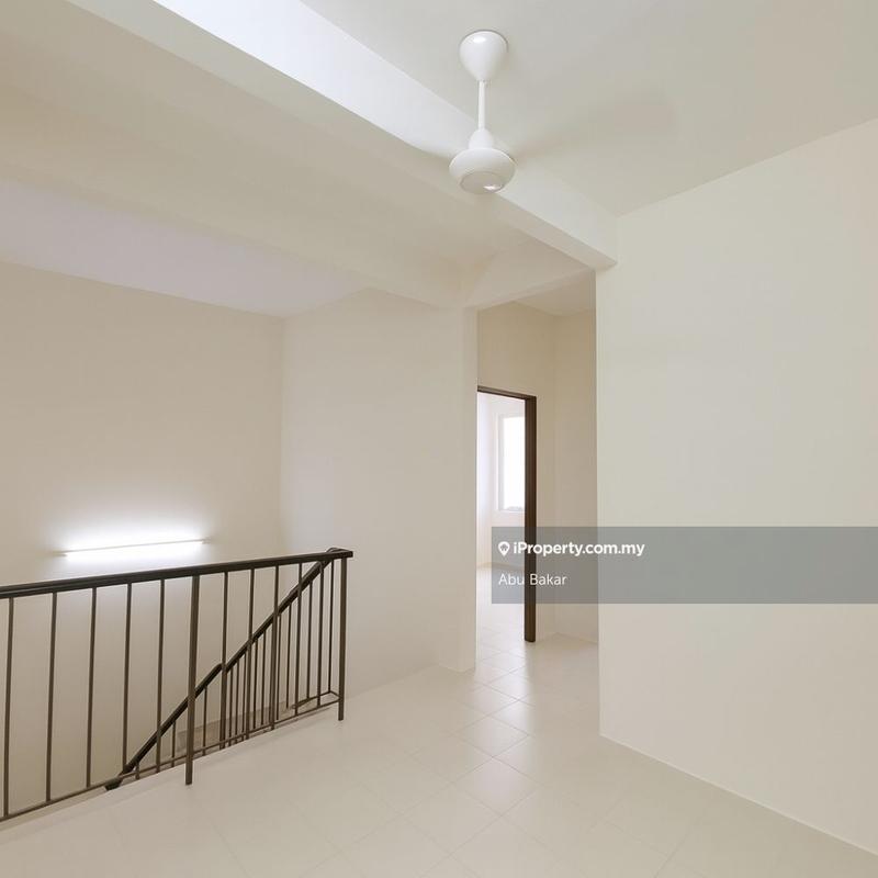 Rumah Teres untuk Dijual di Ipoh, Perak oleh Abu Bakar - iProperty.com.my