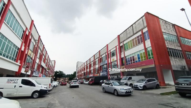 Shop for Sale in Taman Bukit Serdang, Seri Kembangan by Annie Yoon - iProperty.com.my