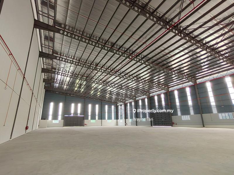 Kilang Berkembar untuk Dijual di Seksyen 51, Petaling Jaya oleh Wayne Tan - iProperty.com.my