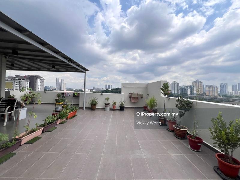 For Sale - 8 Petaling