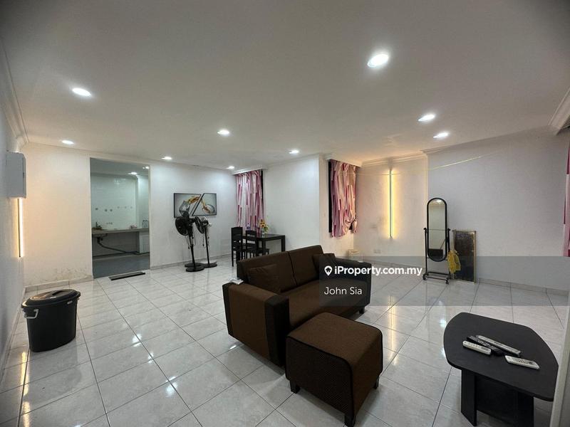 For Sale - Datin Halimah Condominium