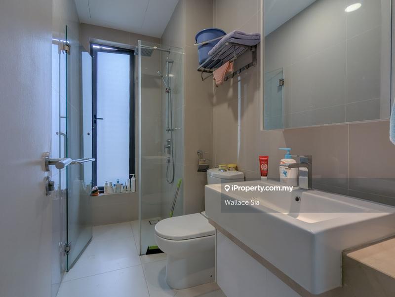 Kediaman Servis untuk Dijual di South View oleh Wallace Sia - iProperty.com.my