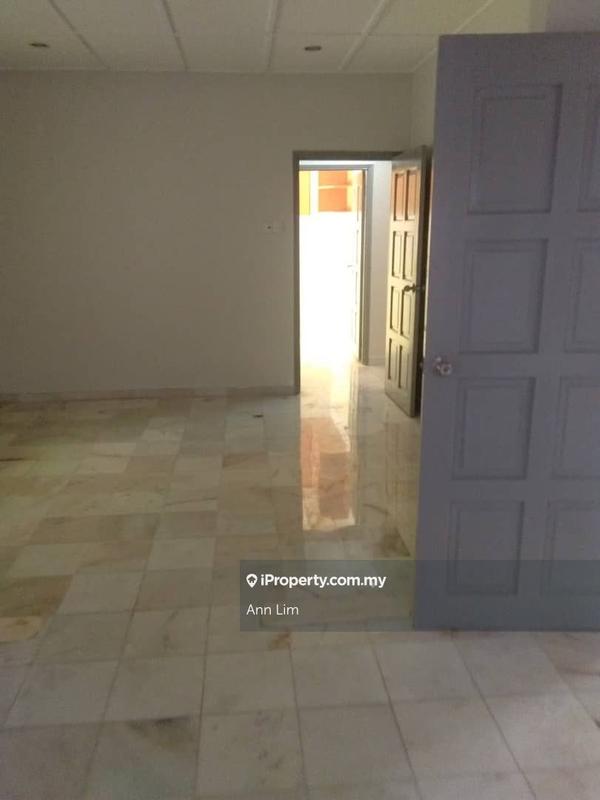 Bungalow House untuk Dijual di Kampung Tunku, Petaling Jaya oleh Ann Lim - iProperty.com.my