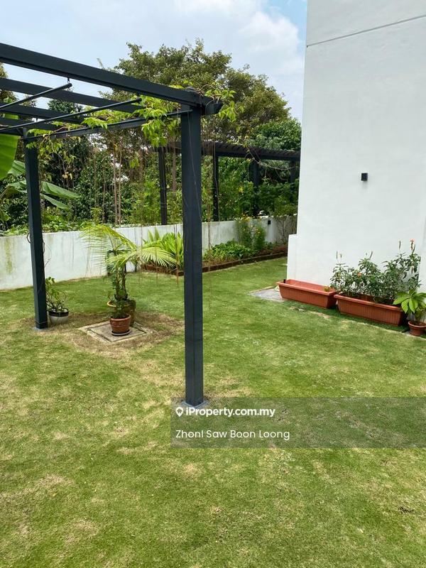 Semi-Detached House for Sale in Sunway Cassia, Batu Maung by Zhonl Saw Boon Loong - Garden - iProperty.com.my
