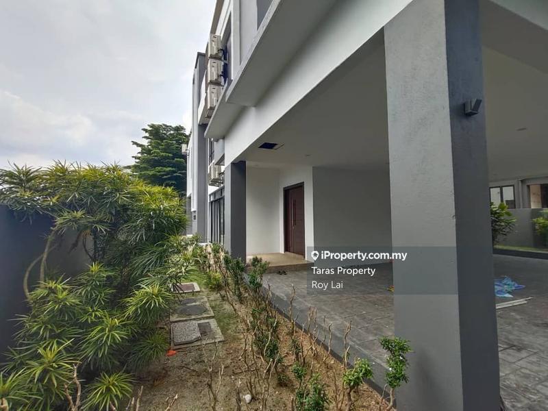 Bungalow House untuk Disewa di Country Heights, Kajang oleh Roy Lai - iProperty.com.my