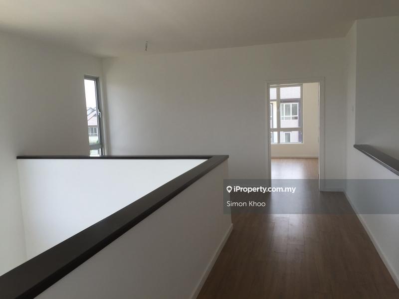 3-storey Terraced House for Sale in Telok Panglima Garang, Selangor by Simon Khoo - iProperty.com.my