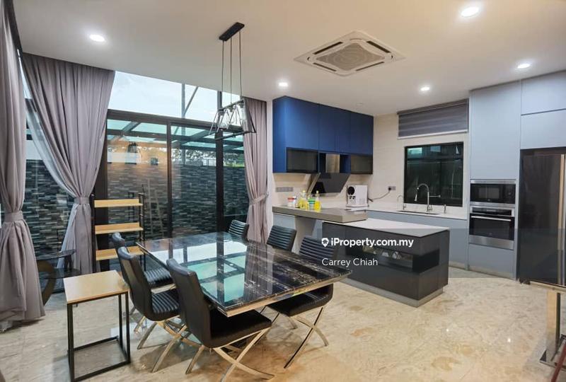 Semi-Detached House for Sale in Lake Edge, Puchong by Carrey Chiah - iProperty.com.my