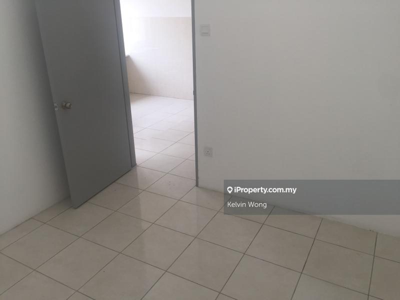 1-storey Terraced House for Sale in Jalan Kebun, Shah Alam by Kelvin Wong - iProperty.com.my