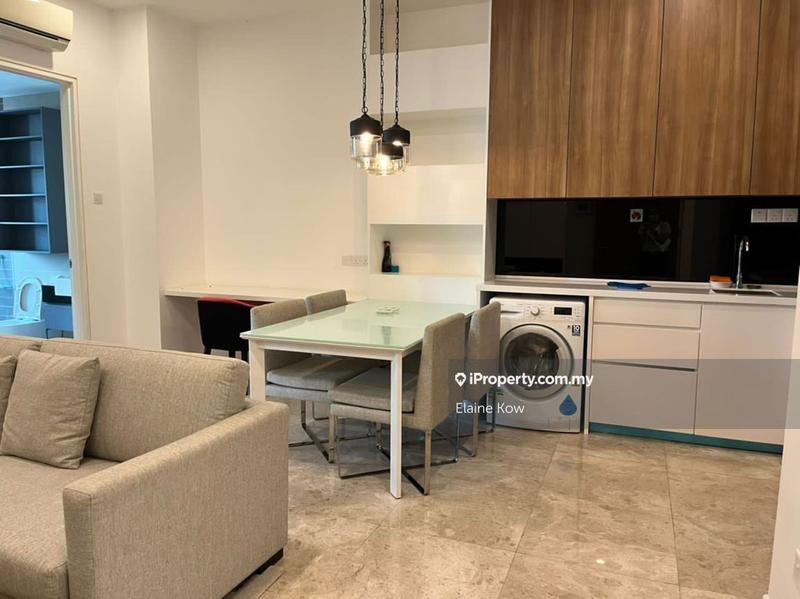 For Rent - The Manhattan