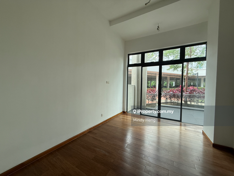 Pangsapuri untuk Dijual di Molek Pine 4 oleh Mindy Heng - iProperty.com.my