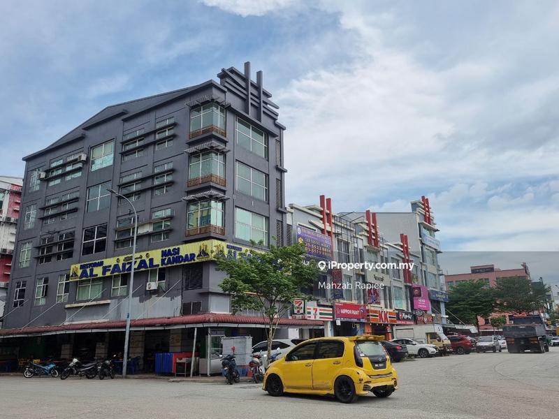 Kedai untuk Dijual di Seksyen 16, Shah Alam oleh Mahzah Rapiee - iProperty.com.my