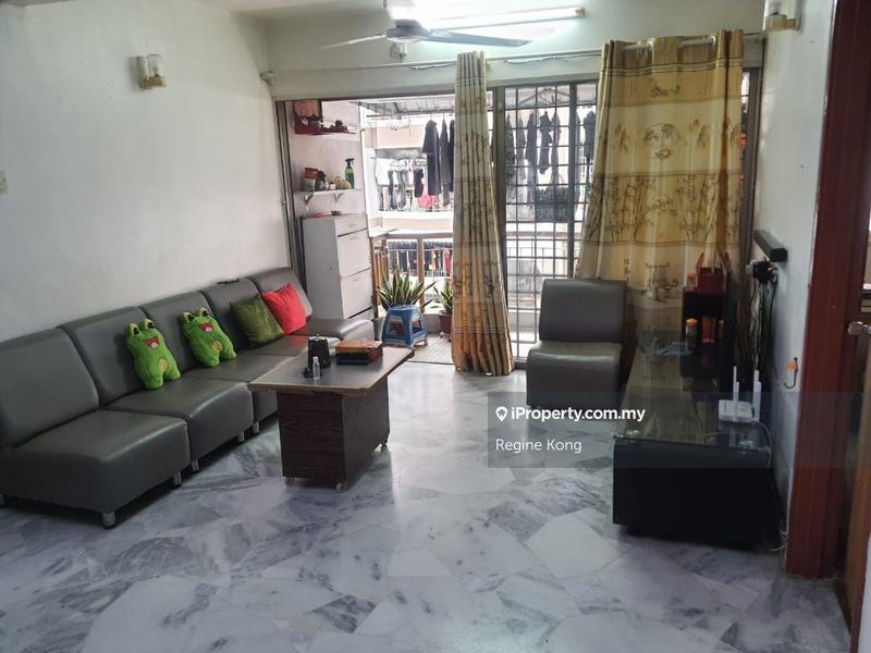 For Sale - Kinrara Court