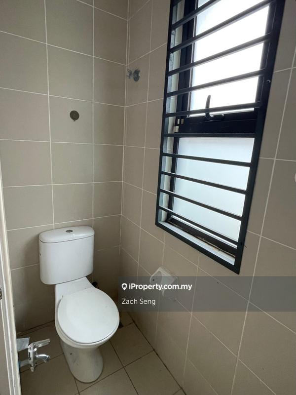 2-storey Terraced House for Sale in Seksyen U13, Setia Alam by Zach Seng - iProperty.com.my