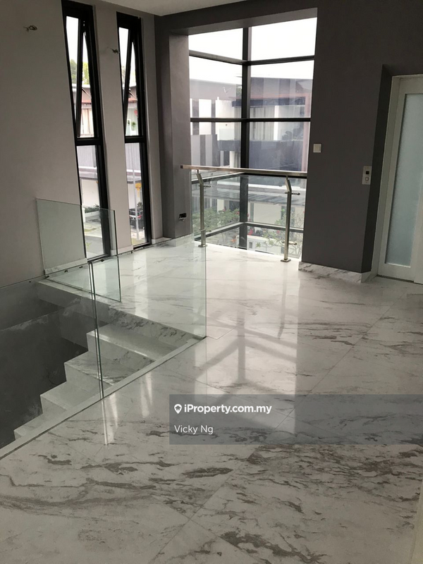 Banglo untuk Dijual di Perdana Lakeview East, Cyberjaya oleh Vicky Ng - iProperty.com.my