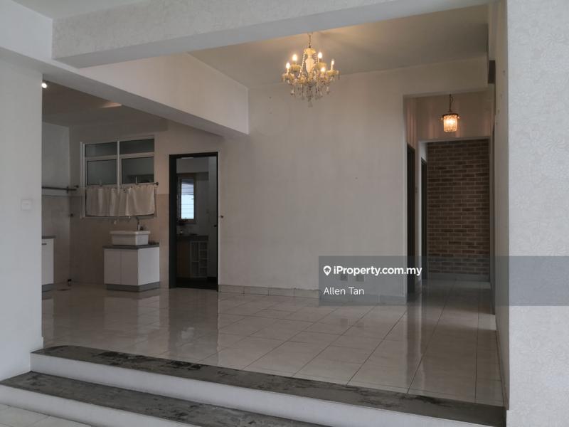 Condominium for Sale in Sterling by Allen Tan - iProperty.com.my
