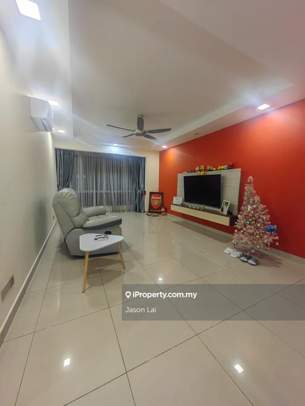 For Sale - Aston Kiara 3