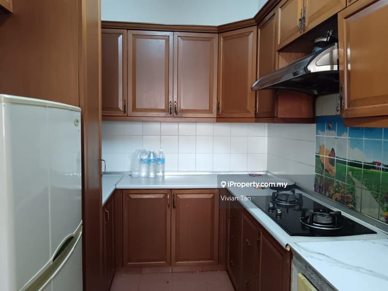 For Sale - Kelana Puteri