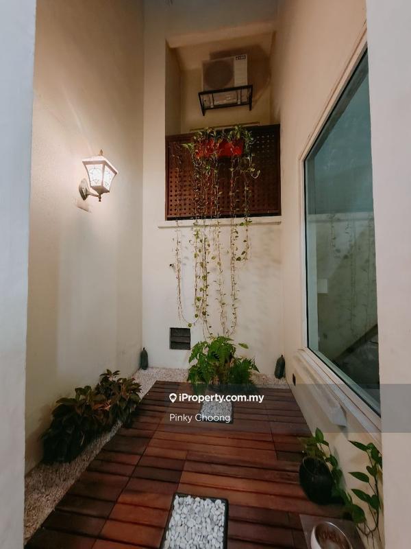 Rumah Berkembar untuk Dijual di Sierramas West, Sungai Buloh oleh Pinky Choong - iProperty.com.my