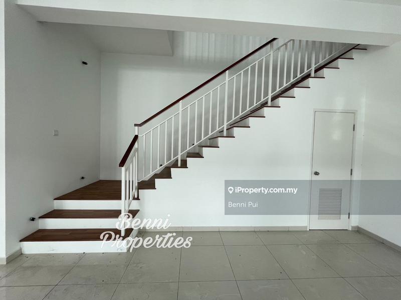 Rumah Berkembar untuk Dijual di Eco Majestic, Semenyih oleh Benni Pui - iProperty.com.my