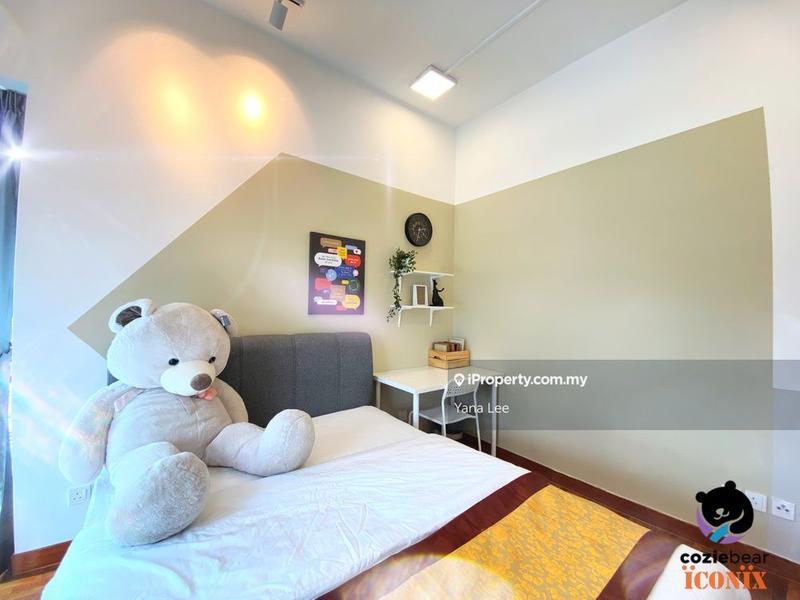 For Rent - Pacific Star