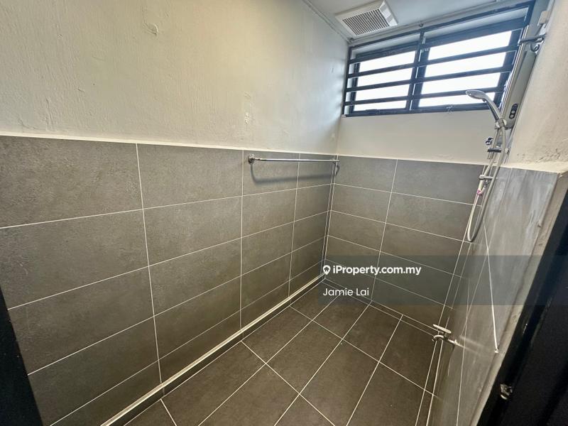 Shop for Rent in Ipoh Garden East, Ipoh by Jamie Lai - Bathroom - iProperty.com.my