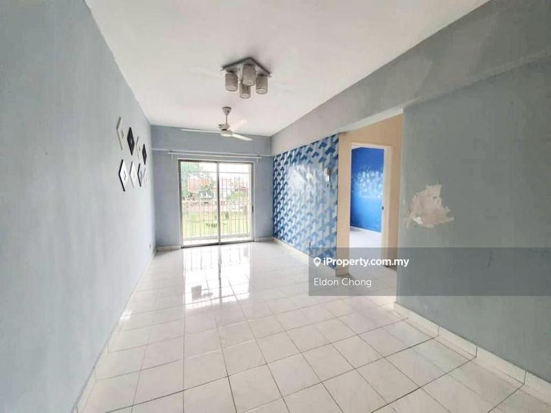 For Sale - Arena Green