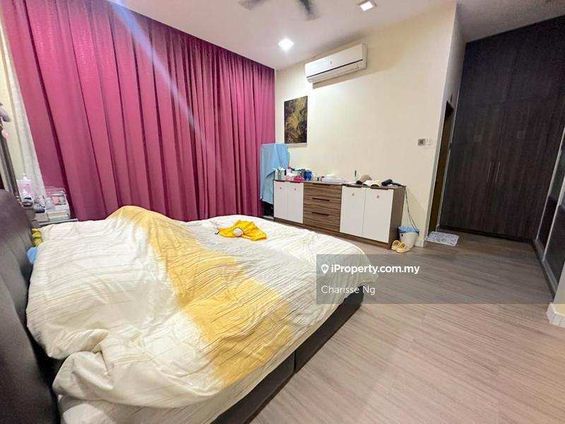 Rumah Berangkai 2 Tingkat untuk Dijual di Palm Walk 3, Bandar Sungai Long oleh Charisse Ng - iProperty.com.my