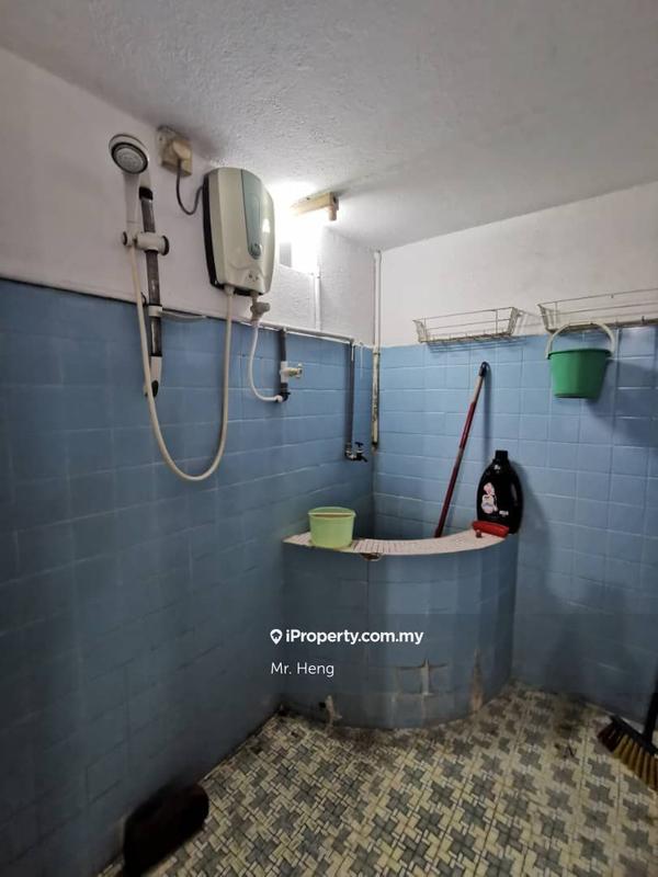 Rumah Teres 1-Tingkat untuk Dijual di Kg Simee, Ipoh oleh Mr. Heng - iProperty.com.my