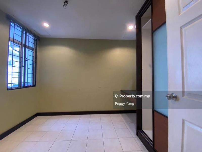 Rumah Berkembar untuk Dijual di Bukit Rahman Putra, Sungai Buloh oleh Peggy Yong - iProperty.com.my