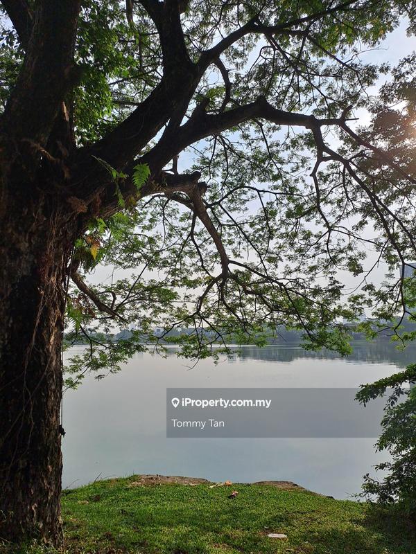 Condominium for Sale in Cascadia Lake Vista by Tommy Tan - iProperty.com.my