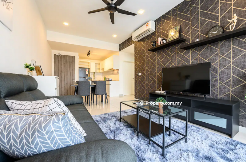 For Sale - 228 Kondominium