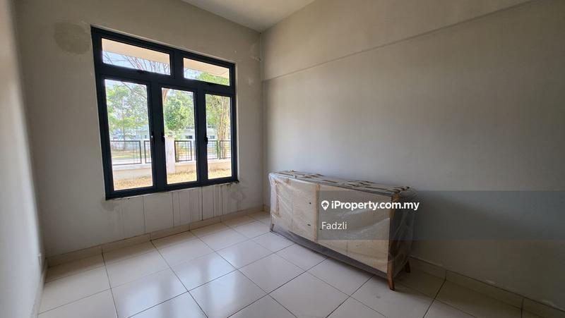 Rumah Teres 3-Tingkat untuk Dijual di Denai Alam, Shah Alam oleh Fadzli - iProperty.com.my