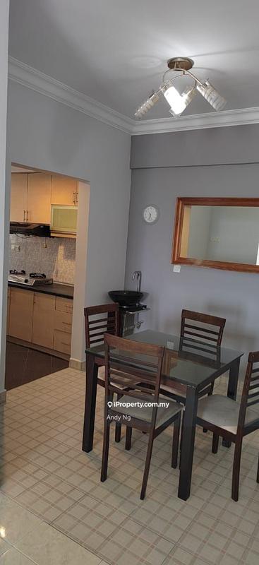 For Rent - Koi Tropika