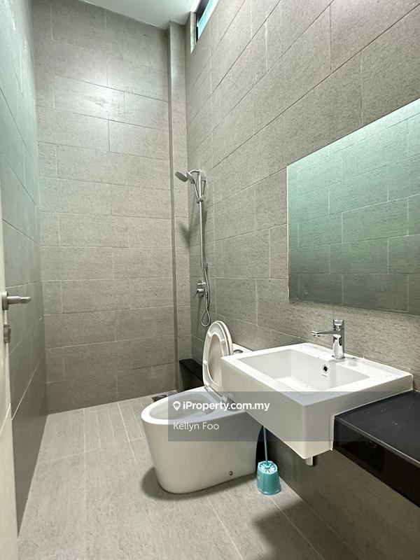 Semi-Detached House for Sale in Seaview 2 Storey Semi-D at 8 Residence Ujong Pasir, Melaka City by Kellyn Foo - iProperty.com.my