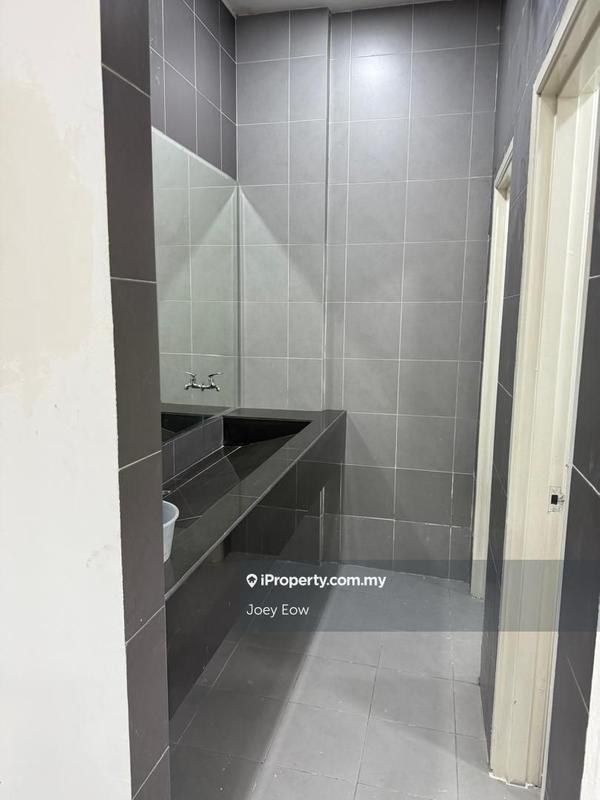 Kedai-Pejabat untuk Disewa di Empire Gallery Off Persiaran Sultan Ibrahim, Klang oleh Joey Eow - iProperty.com.my