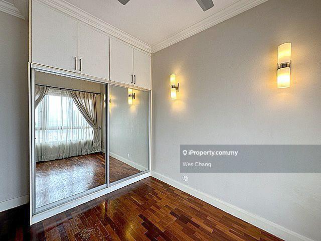 Kondominium untuk Dijual di Surian Condominium oleh Wes Chang - iProperty.com.my