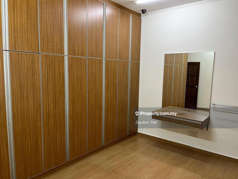 Semi-Detached House for Sale in Taman Overseas Union (Taman Oug), Jalan Klang Lama (Old Klang Road) by Jayden Yee - iProperty.com.my