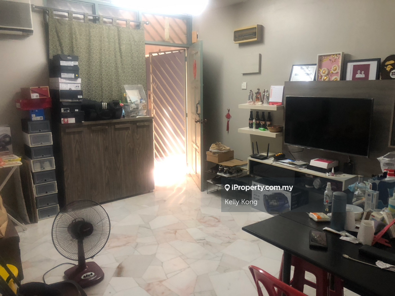 Flat for Sale in Bukit Cheras by Kelly Kong - iProperty.com.my