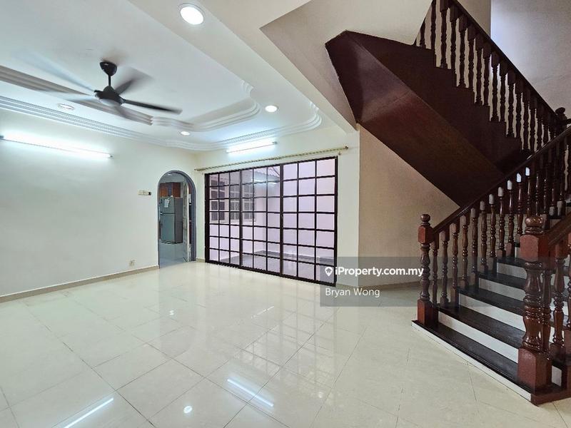 Semi-Detached House for Sale in Damansara Jaya, Petaling Jaya by Bryan Wong - iProperty.com.my