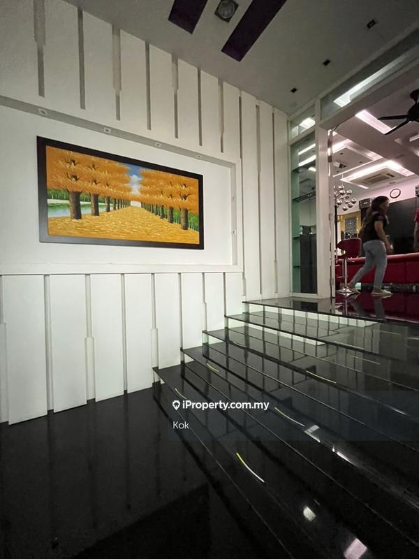 Bungalow House for Sale in Taman Paramount, Petaling Jaya by Kok - iProperty.com.my