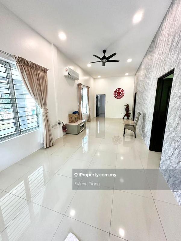 Semi-Detached House for Rent in Kota Samarahan, Sarawak by Eulene Tiong - iProperty.com.my